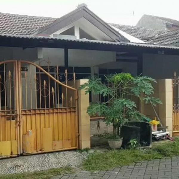 BARU RENOV SIAP HUNI Griya Babatan Mukti Surabaya